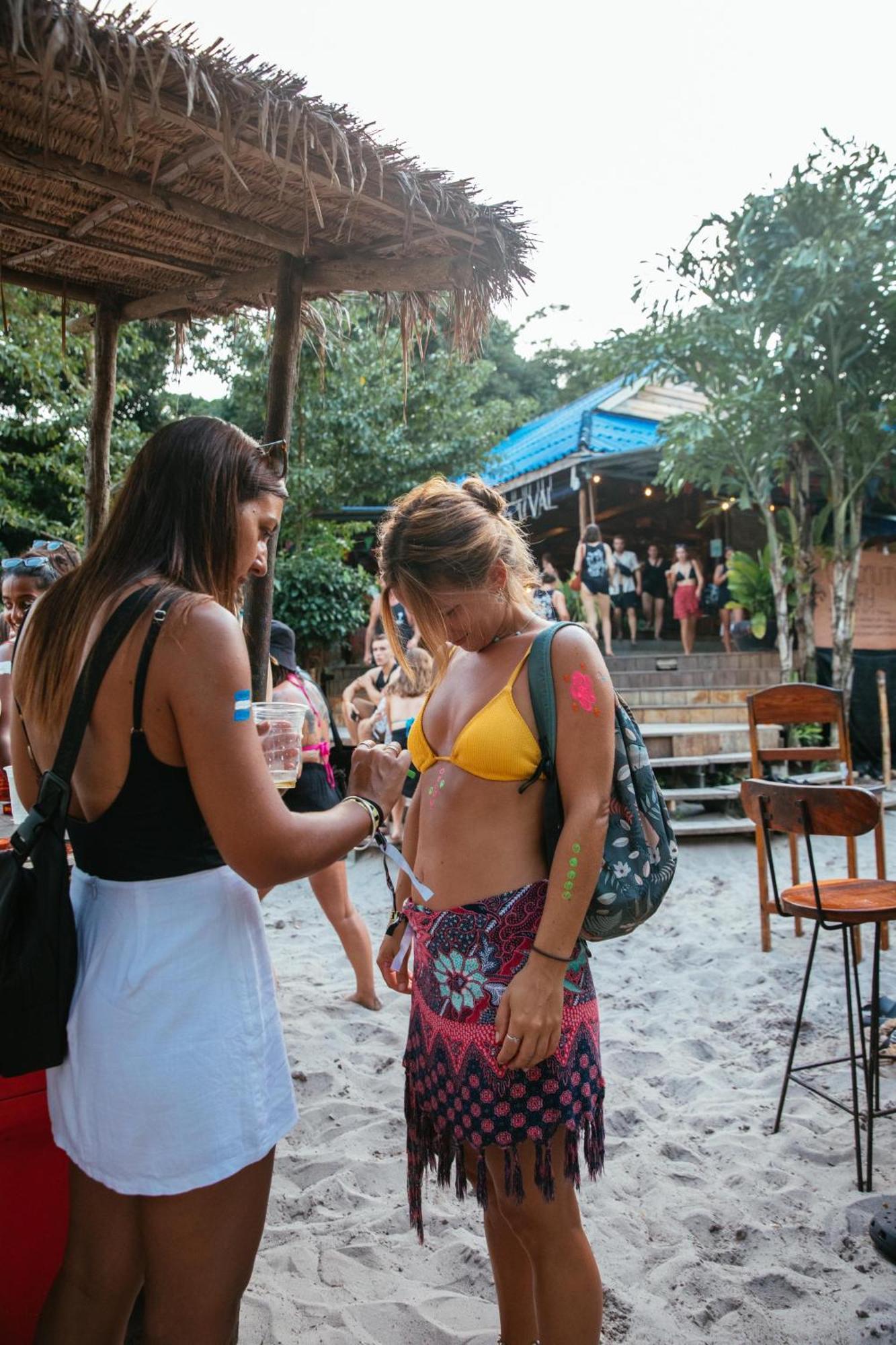 Nest Beach Club Kaoh Touch エクステリア 写真