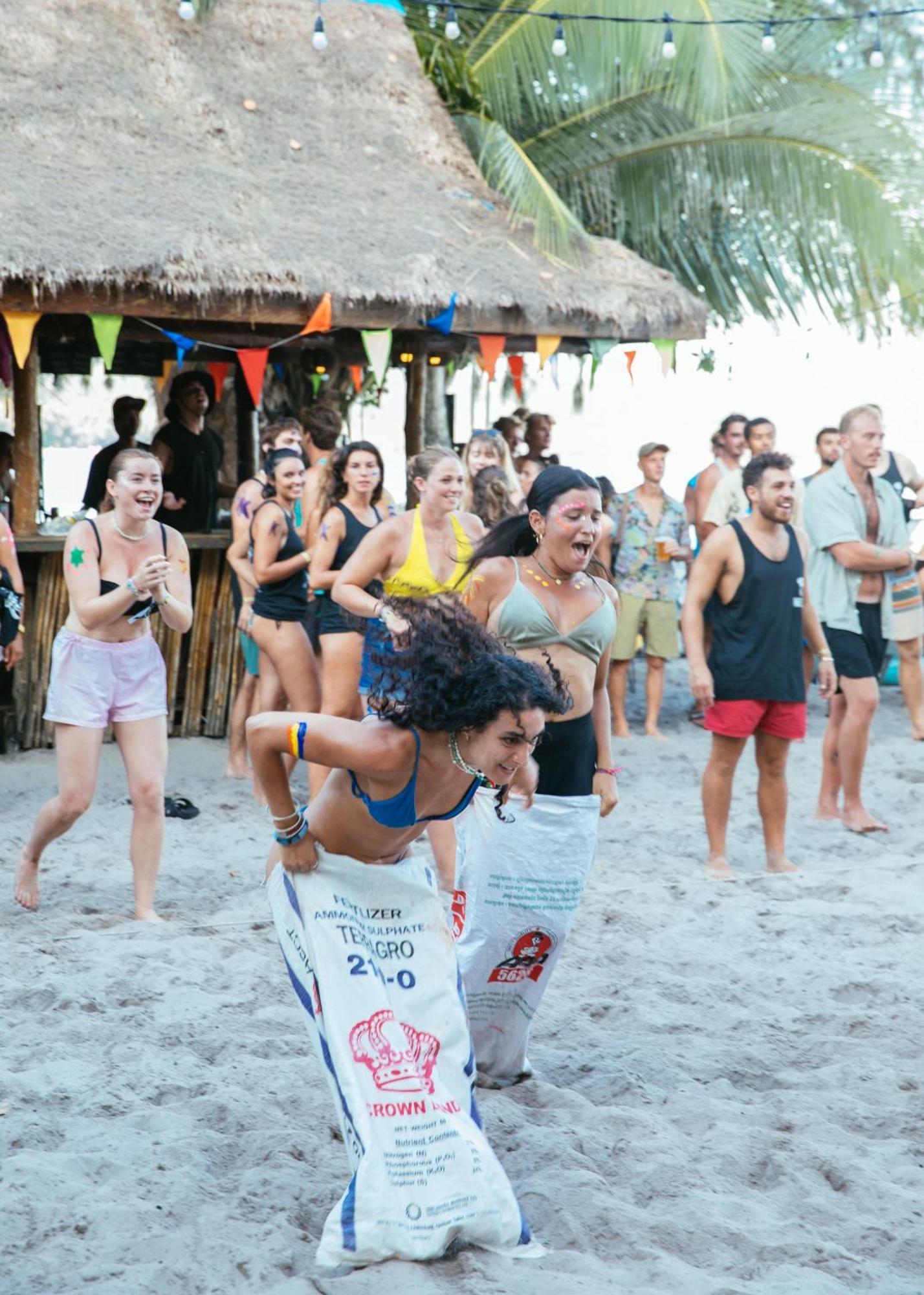 Nest Beach Club Kaoh Touch エクステリア 写真